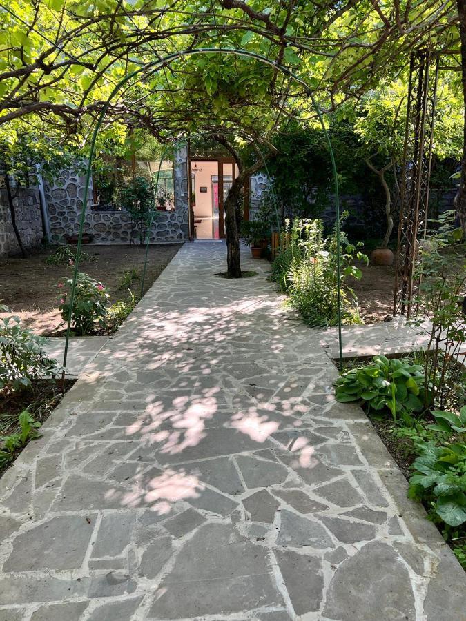Mthnadzor Otel Goris Dış mekan fotoğraf